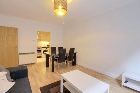 1 bedroom apartment to rent - Photo 2