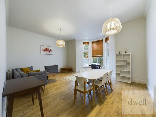 2 bedroom flat to rent - Photo 1
