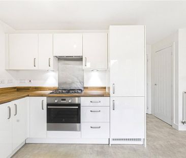 3 bedroom detached house to rent - Photo 5