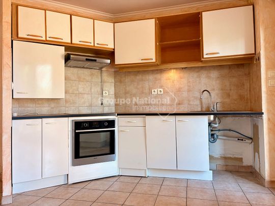 A LOUER Appartement 2 chambres de 62m2 avec terrasse, cellier et parking, - Photo 1