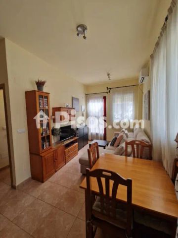 Apartamento en alquiler en Calle Juan de Berasatégui - Photo 2
