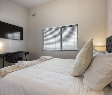 Easy care home in a great location - Photo 3