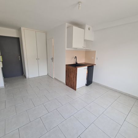 Location Appartement 1 pièce 18m² PALAISEAU 91120 - Photo 3