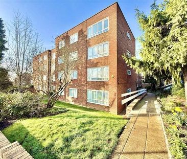 Thorn Tree Court, Park View Road, Ealing Broadway, London, W5 - Photo 4