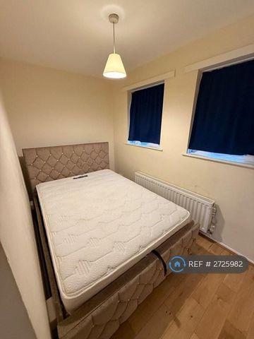 5 bedroom terraced house to rent - Photo 3