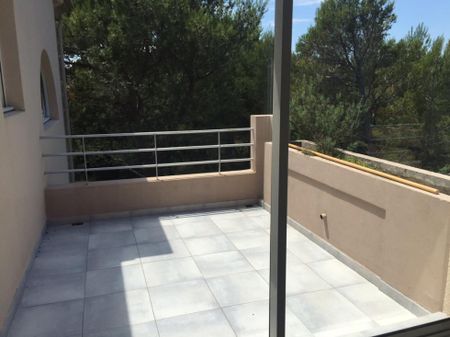 A LOUER // LES ANGLES Appartement T2 dans résidence idéalement placée - Photo 4