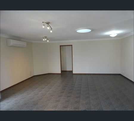 29 Wood Drive, Middle Ridge, Qld 4350 - Photo 3