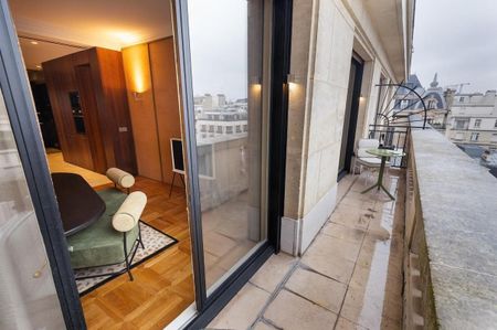 Appartement • Triangle d'Or, Paris 8ème - Photo 3