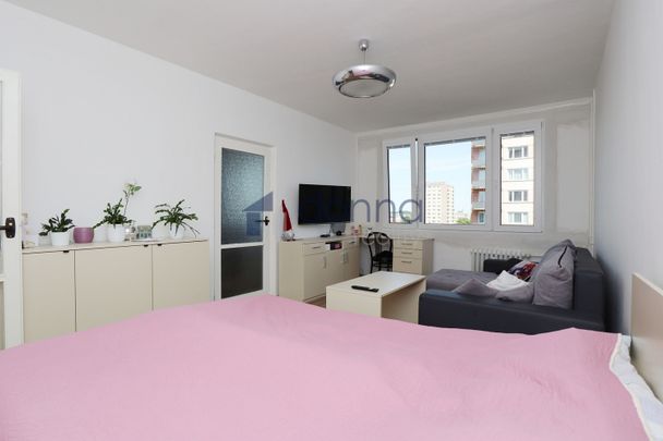 Pronájem bytu 3+1 73 m² - Photo 1