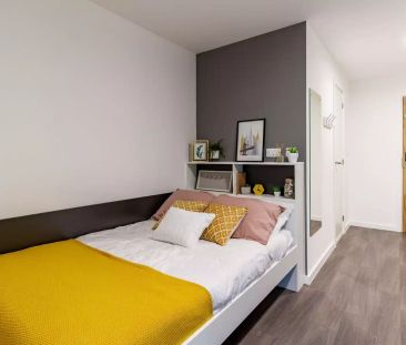 Premium Ensuite - Photo 3