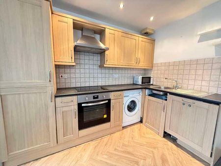 Heald Street, Garston, Liverpool, L19 - Photo 5