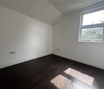 Crowther Road, London, SE25 5QP - Photo 6