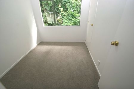 3 Bedrooms, Glenfield / Marlborough - Photo 3