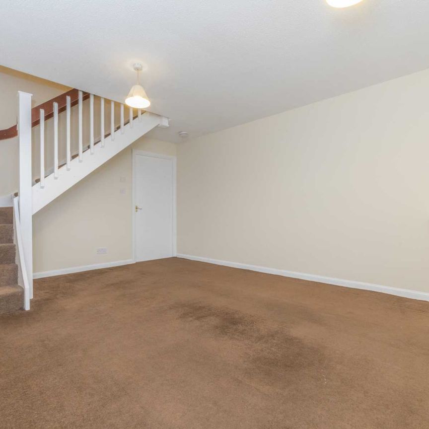 Price £895 pcm - Available 01/12/2025 - Unfurnished - Photo 1