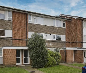 Magdalen Court, Broadstairs, CT10 1DF, Kent - Photo 2