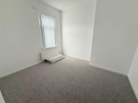 147 Rosebery Road, - Photo 1