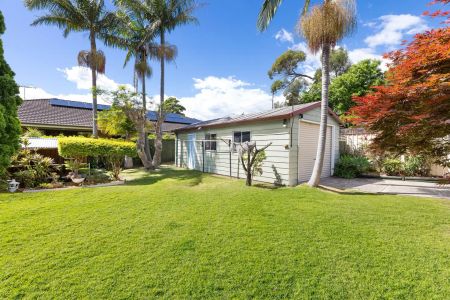 “Solid Family Home | Convenient Location” - Photo 4