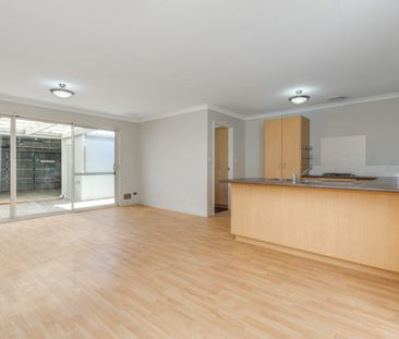 Unlock the magic! - Photo 4