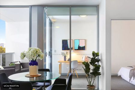 MGM MARTIN – ONE BEDROOM APARTMENT - Photo 3