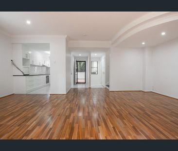 57 Fleming Road, Herston, Qld 4006 - Photo 5