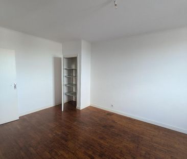 Location Appartement 1 pièce 36m² NANTES 44000 - Photo 2