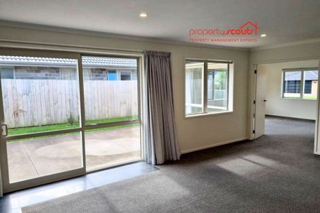 Spacious Family Home in Prime Whangārei Location! - Photo 5