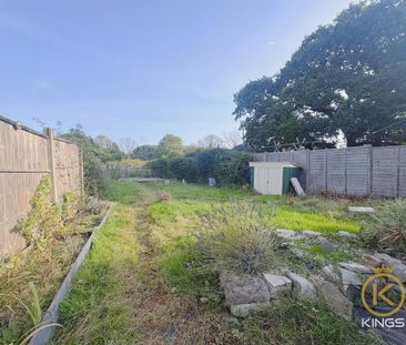 2 bedroom semi-detached house to rent - Photo 4