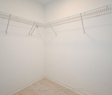 8 Beverley Glen Boulevard condo — Vaughan, ON (1-Bedroom) - 1 Bedroom - Photo 1