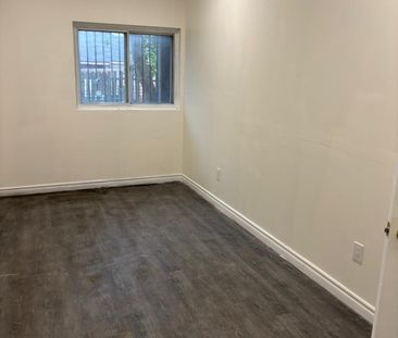 For Lease - 109 Lake Street, St. Catharines, Ontario - Photo 2