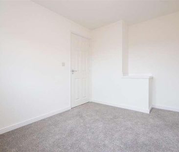 Macaulay Park, Grimsby, DN31 - Photo 3