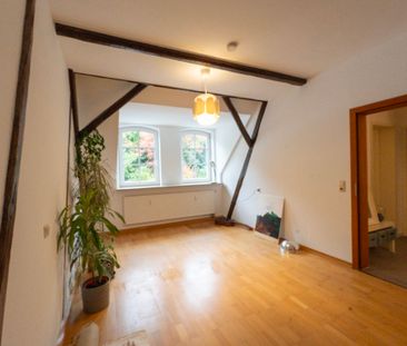 4-Zimmer Dachgeschosswohnung mit Traumaussicht ins Grüne - Photo 2