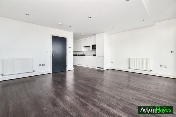 2 bedroom penthouse to rent - Photo 1