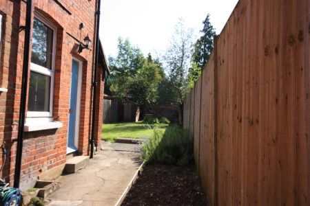 William Road, Guildford, Surrey, GU1 - Photo 5