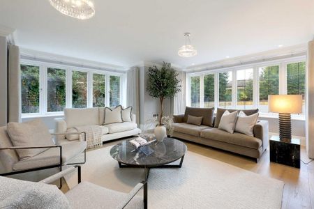 5 bedroom detached house to rent - Photo 3