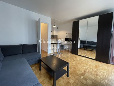 Studio - Neuilly-Sur-Seine (92200) - 26.47 m² - - Photo 4