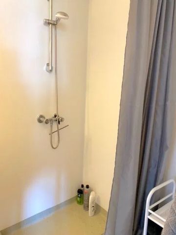 Skøn 2-værelses lejlighed med grøn gårdhave - Photo 3