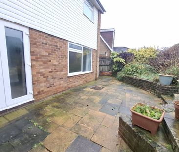 Thorncroft - Photo 1