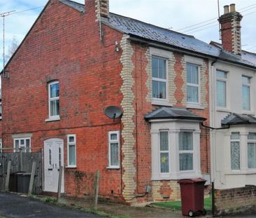 1 bedroom Flat To Let - Photo 3
