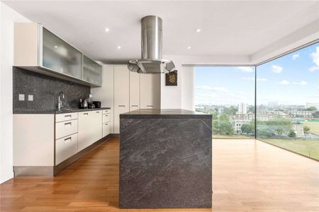 Amazing two bedroom apartment on the ninth floor of this popular development with stunning views. - Photo 3