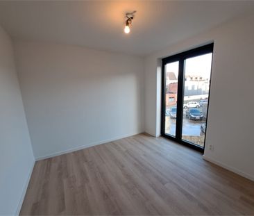 Een nieuwbouw appartement op de eerste verdieping met terras - Photo 6