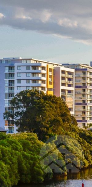 Riverside Apartment, 1 bedroom, easy access to M4 motorway, Parramatta CBD, dining and entertainment, Prestigious high school. - Photo 1