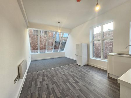 1 bedroom flat to rent - Photo 2