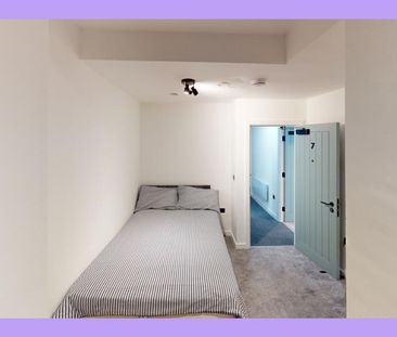 7 bedroom terraced house to rent - Photo 2