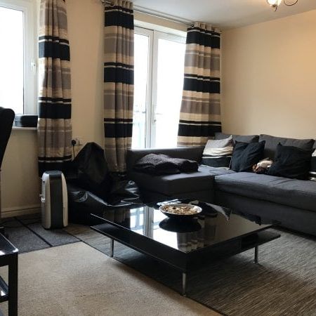 Polymond House, City Centre - Photo 1