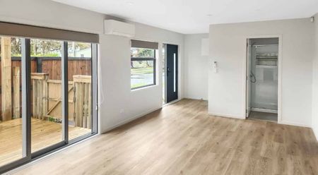 Waterloo Living - Photo 3