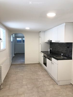 Schöne 2.5 Zimmerwohnung zu Vermieten im EG - Photo 1