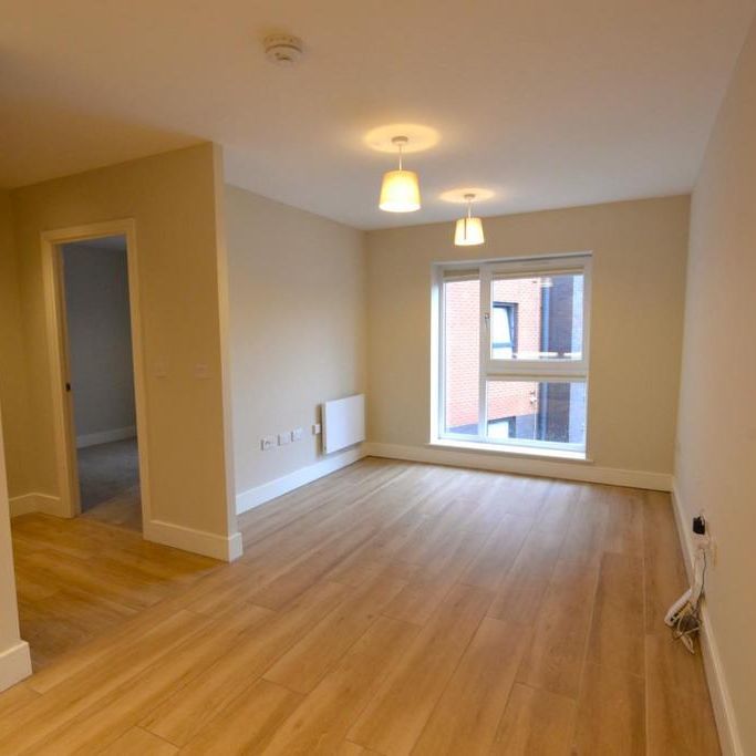1 bedroom flat to rent - Photo 1