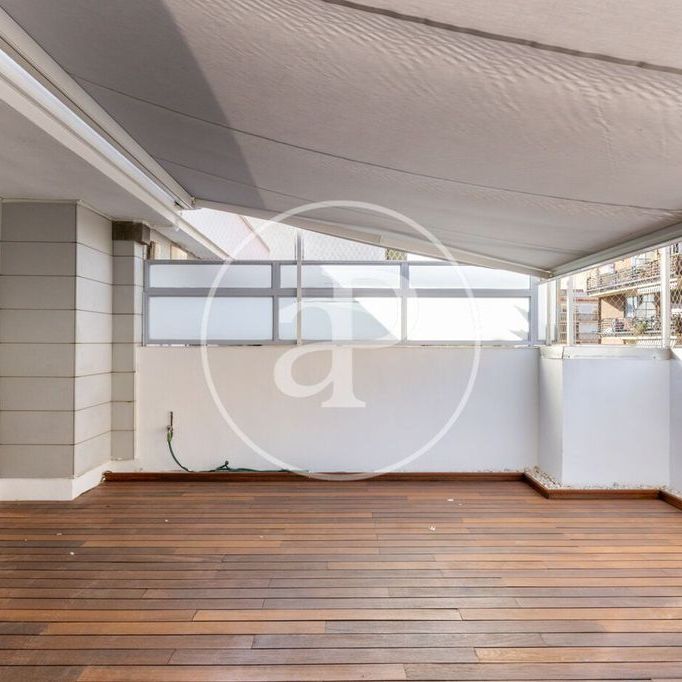 3 bedroom luxury penthouse for rent in Valencia, Spain - Photo 1