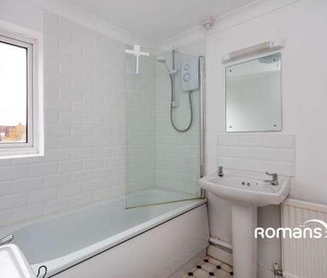 Long Garden Walk, Farnham, Surrey, GU9 - Photo 6