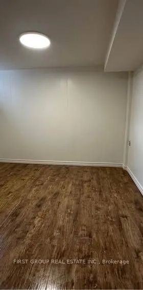 9 Hoshlega Drive #Basement - Photo 2